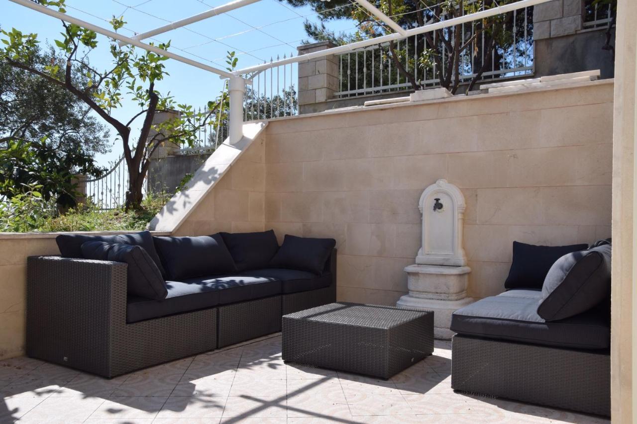 Miolin Beach House Trogir Exterior foto